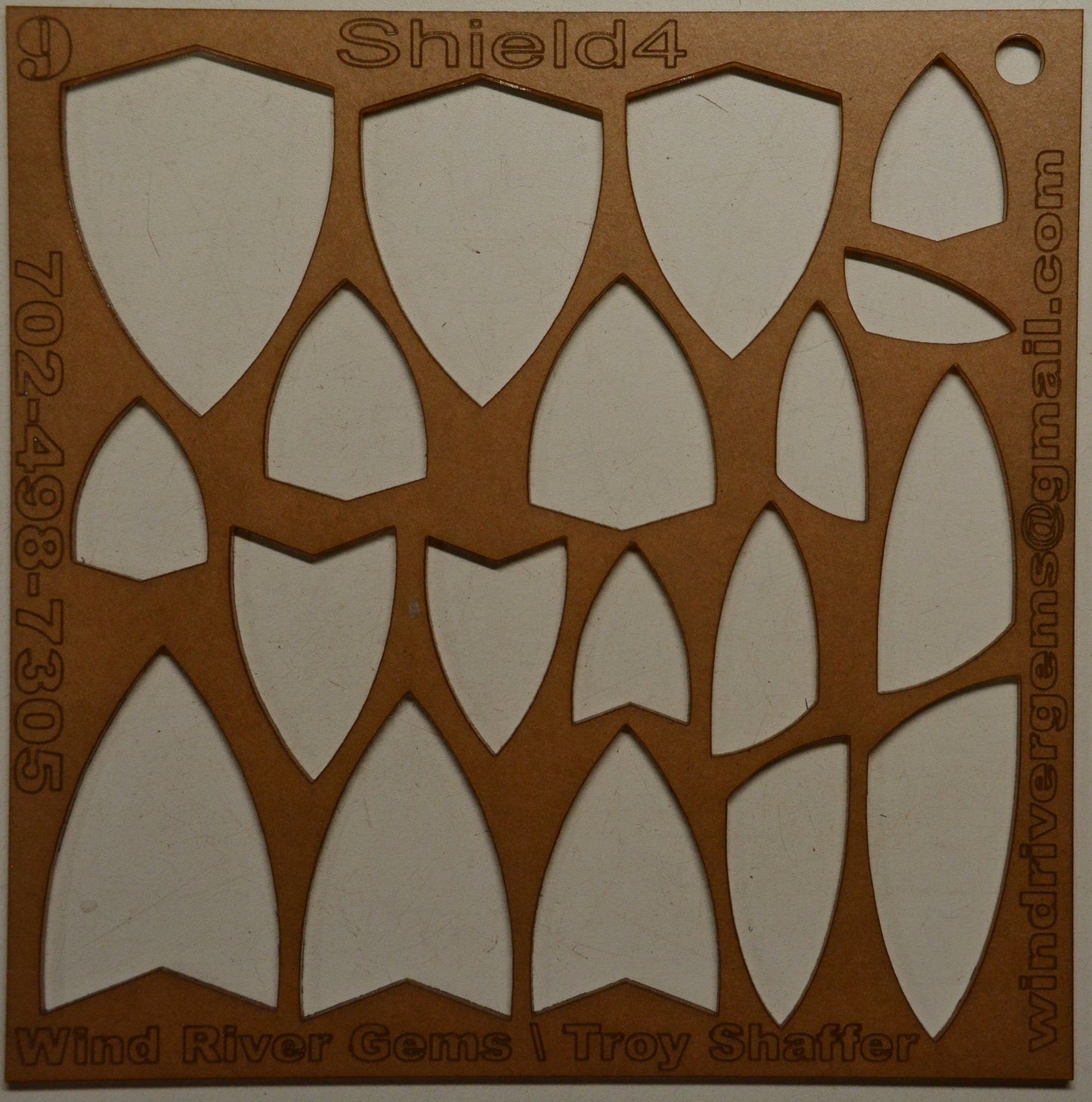 Lapidary template 9 - Shield 4