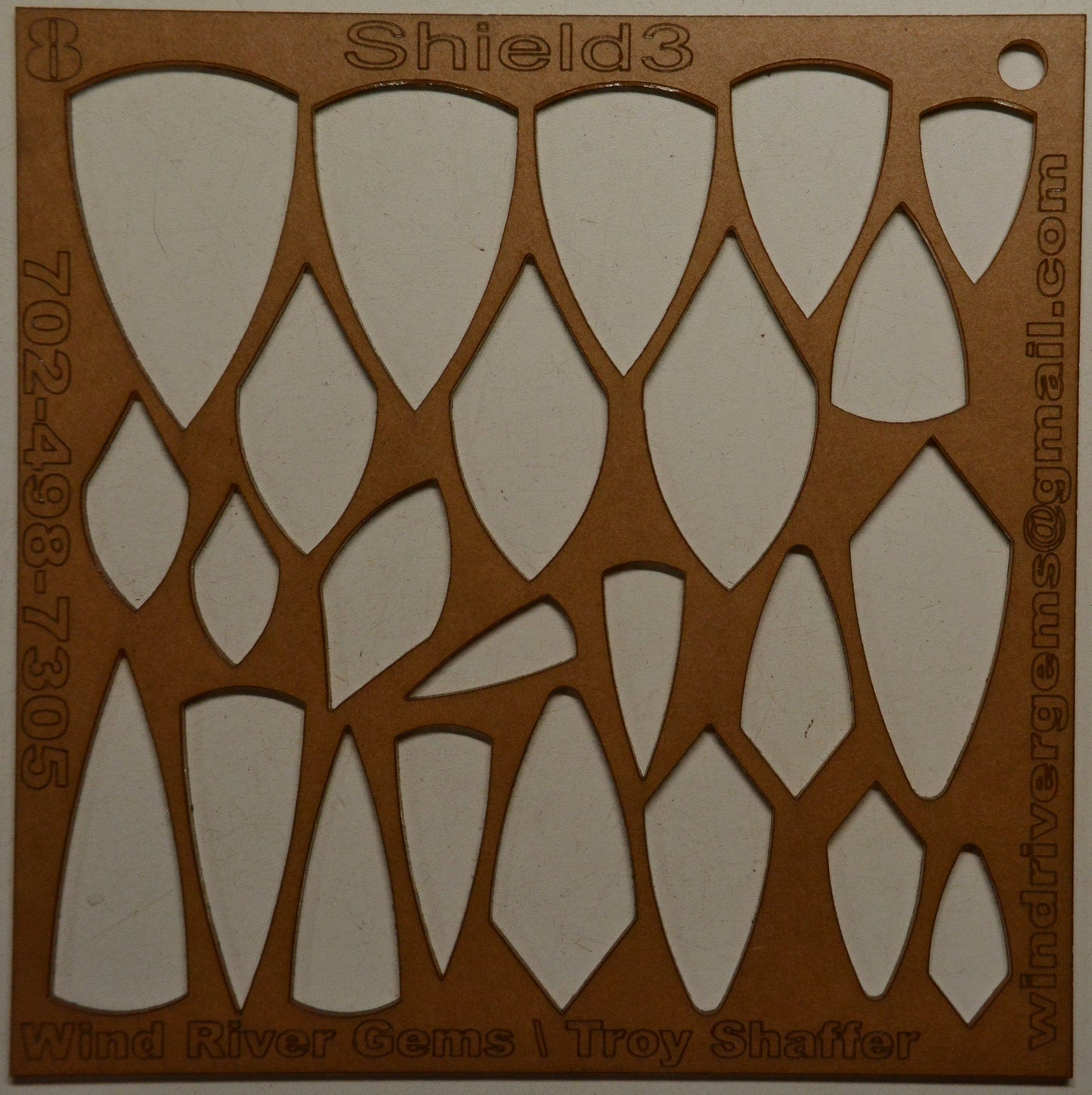 Lapidary template 8 - Shield 3